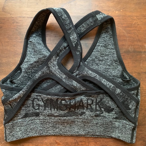 Gymshark Black Camo Seamless Sports Bra Small - Picture 1 of 2